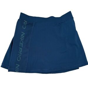 Nike Women’s Dri-Fit Skort. Size Small.
